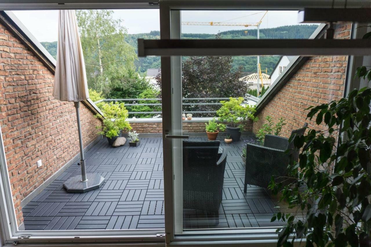 Moderne 70 Qm Wohnung Mit Grosser Dachterrasse Kinheim 外观 照片