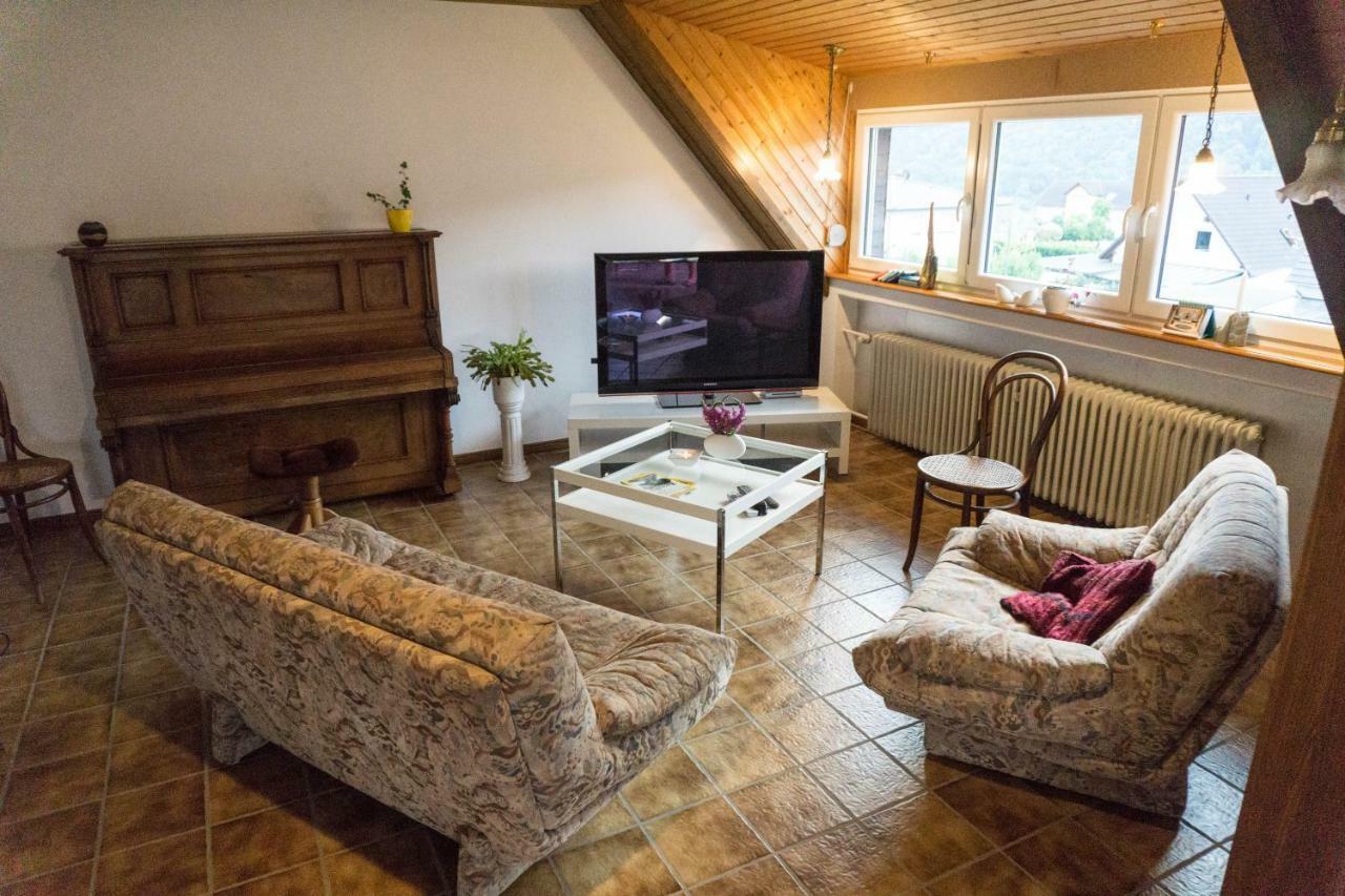 Moderne 70 Qm Wohnung Mit Grosser Dachterrasse Kinheim 外观 照片